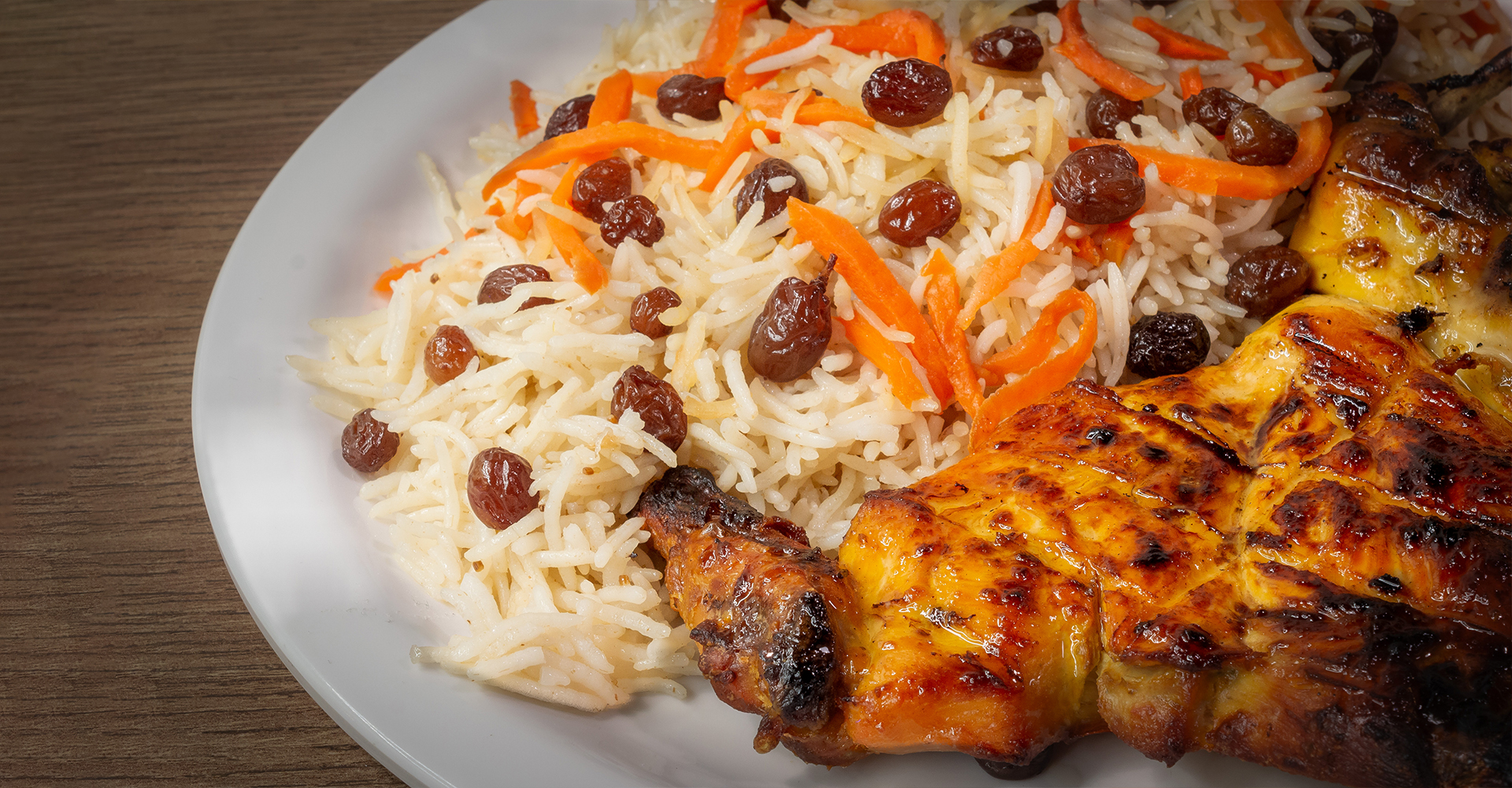 Authentic Taste of Afghani Pulao with Grilled Chicken in Dubai 
